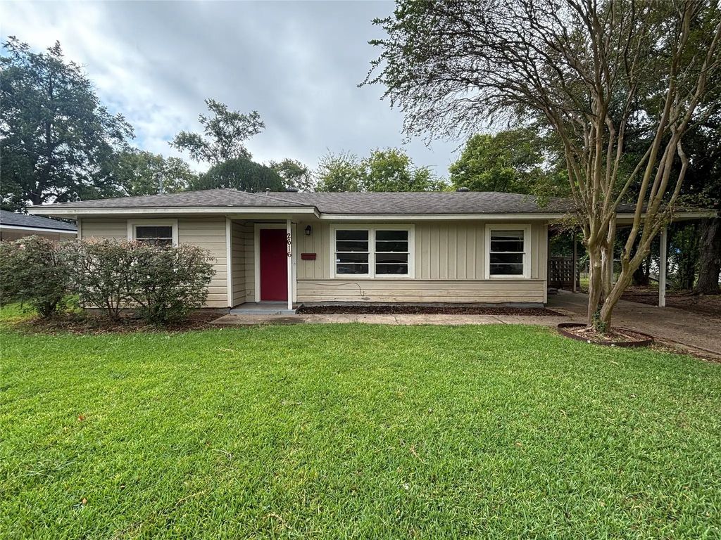 2616 Bardot Lane, Bossier City