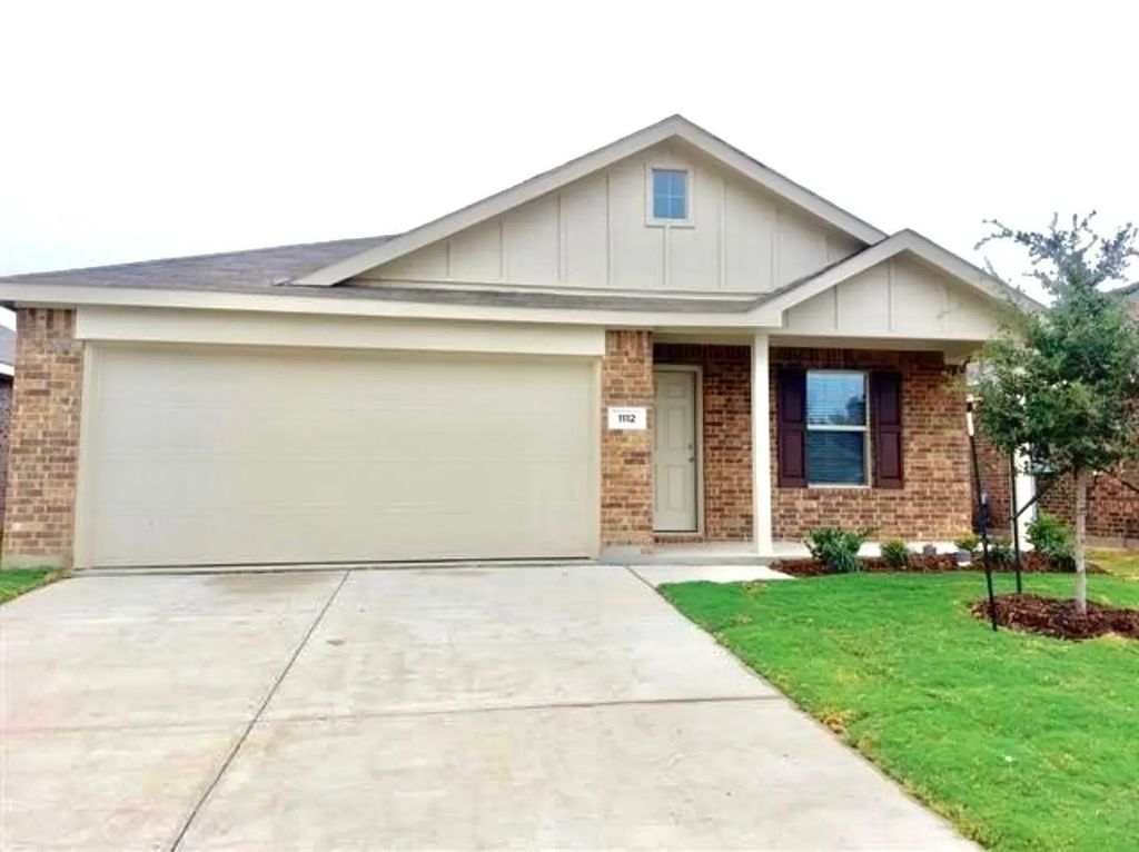 1112 Wildflower Street, Ennis