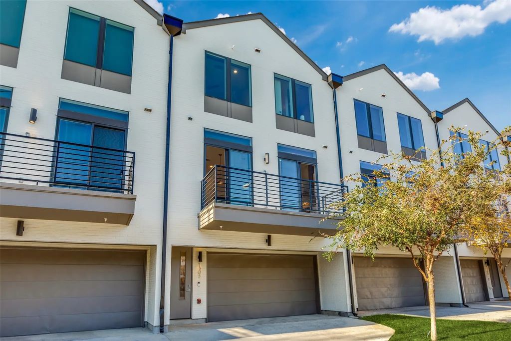 4426 Cabell Drive 1306, Dallas
