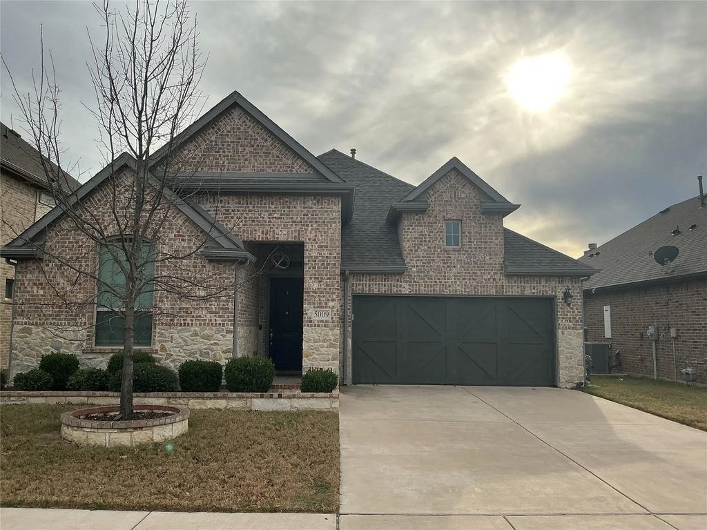 5009 Stockwhip Drive, Fort Worth