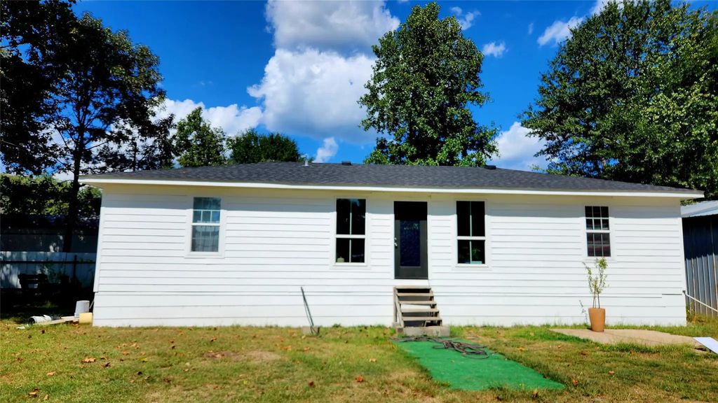 150 Danyeur Lane, Scroggins