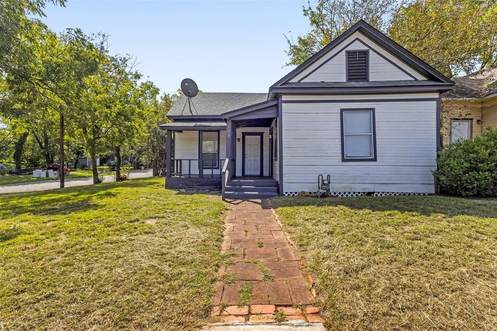 100 W Munson Street, Denison