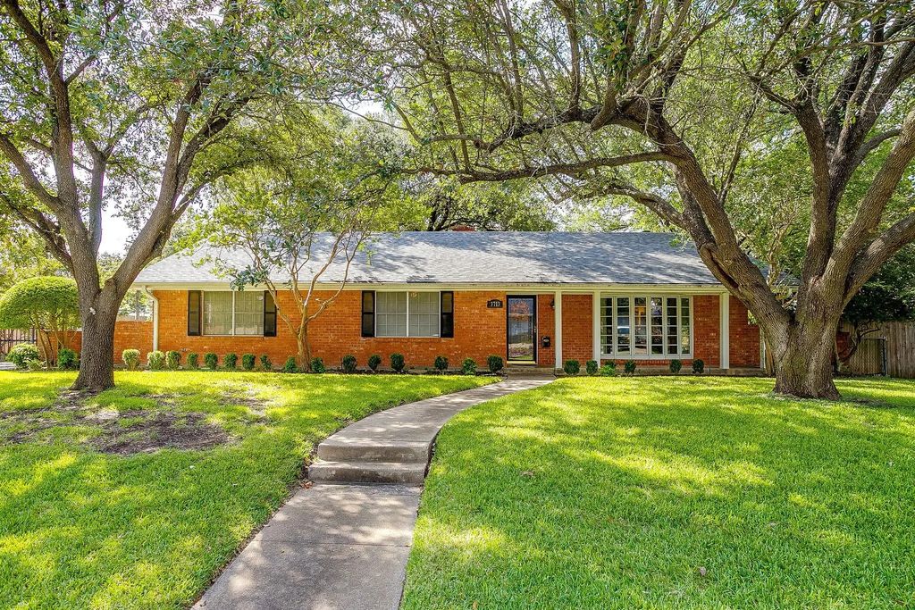 3713 Wosley Drive, Fort Worth