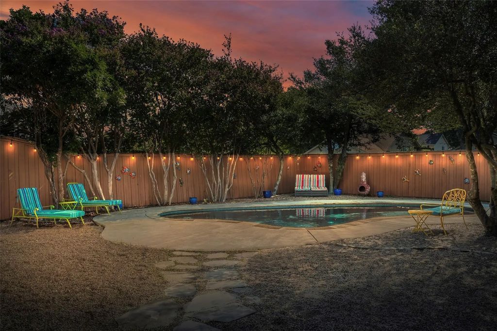 114 Willowcrest Drive, Garland