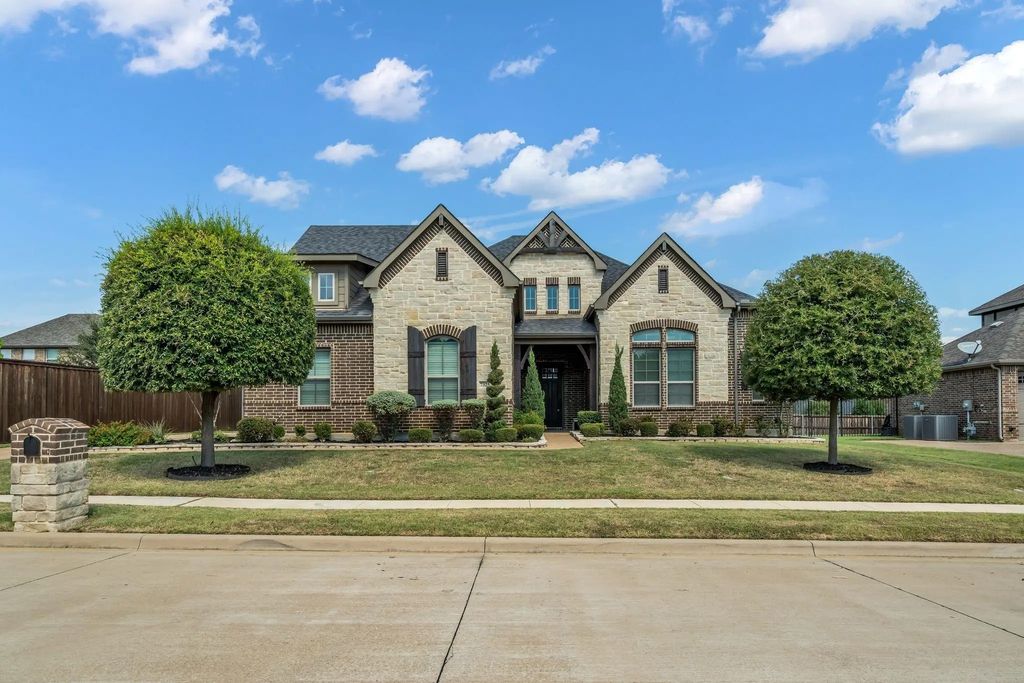 7325 Brynlee Drive, Arlington
