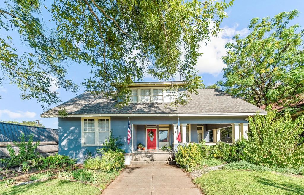 1821 Morrow Avenue, Waco
