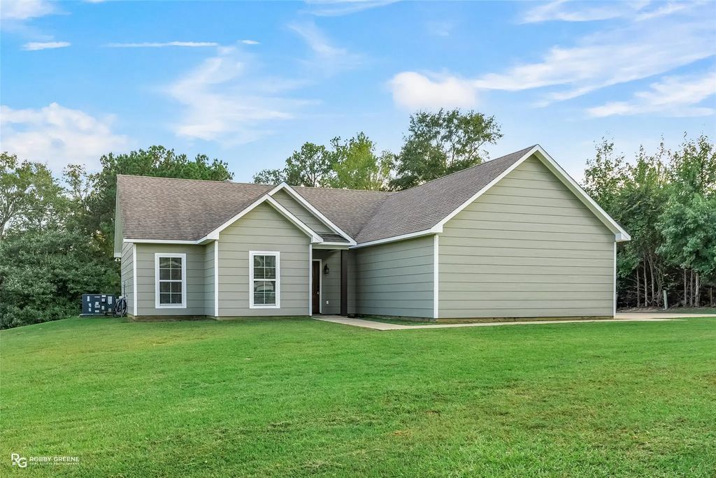 1710 Almond Circle, Minden
