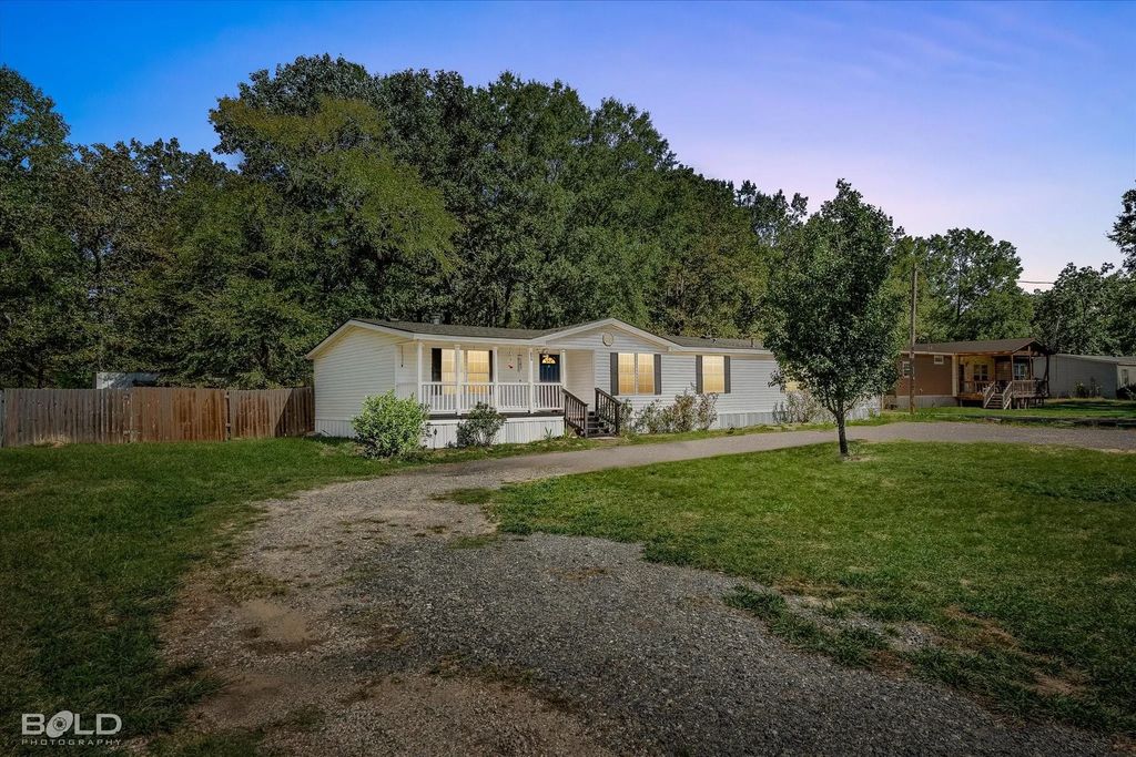 390 Mayo Road, Shreveport