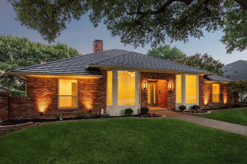 9620 Vista Oaks Drive, Dallas