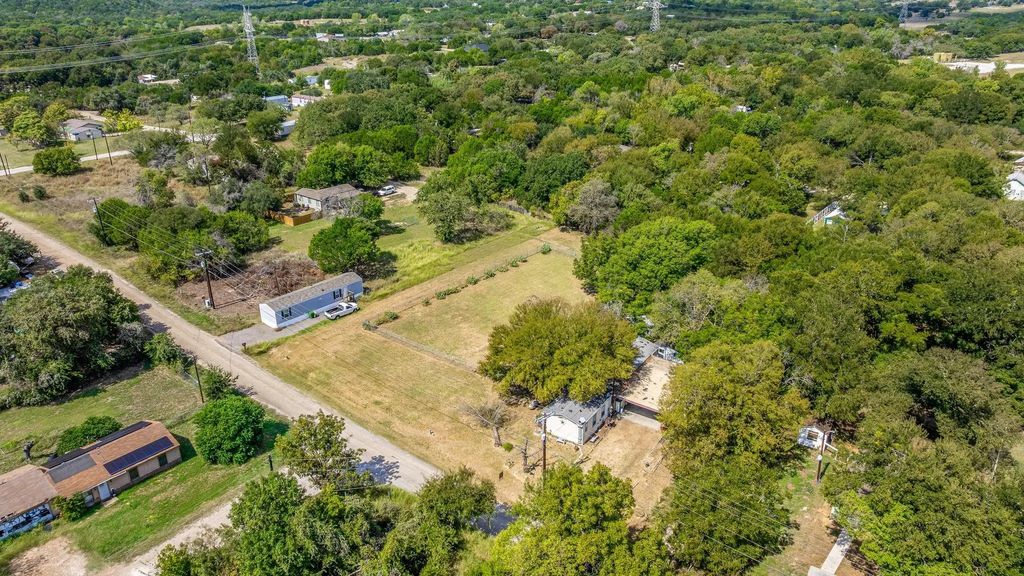 3714 Utah Trail, Granbury