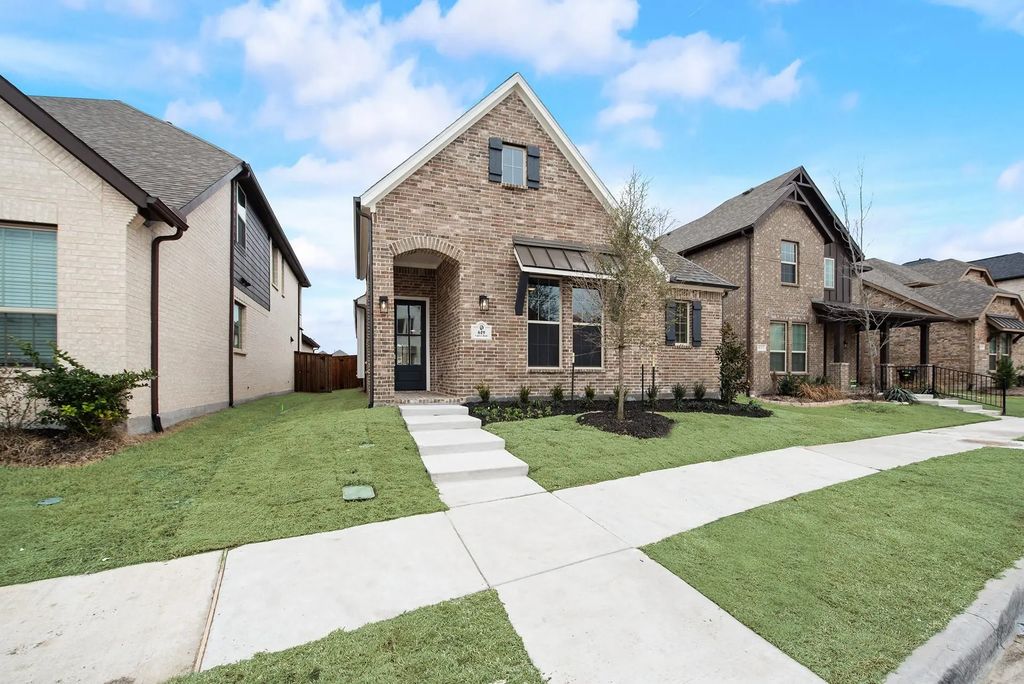 619 Caprice Bluff, Fate