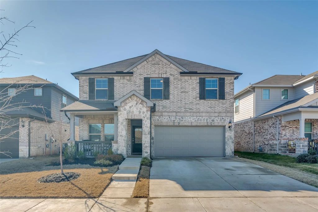 7230 Village Falls Lane, Royse City