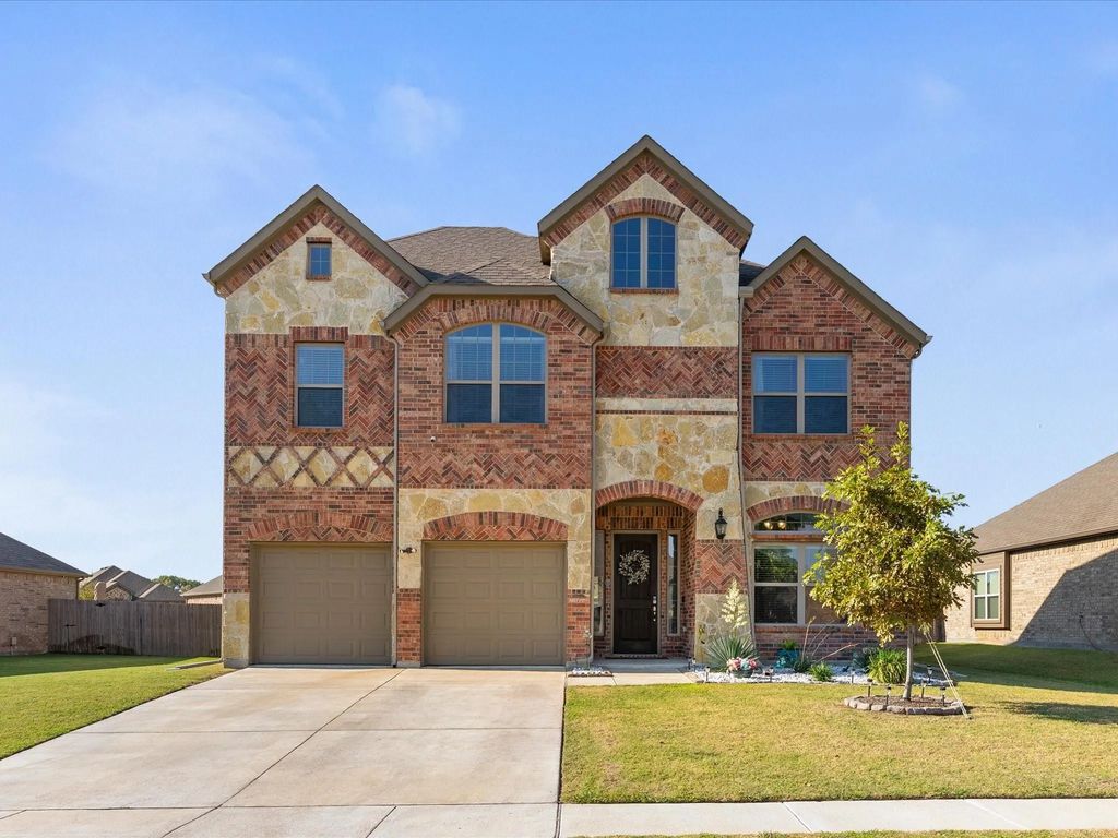 607 Comal Drive, Crandall