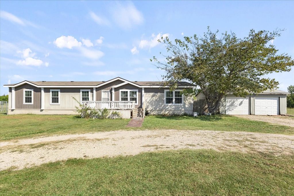 410 E Willowbrook Lane, Fate