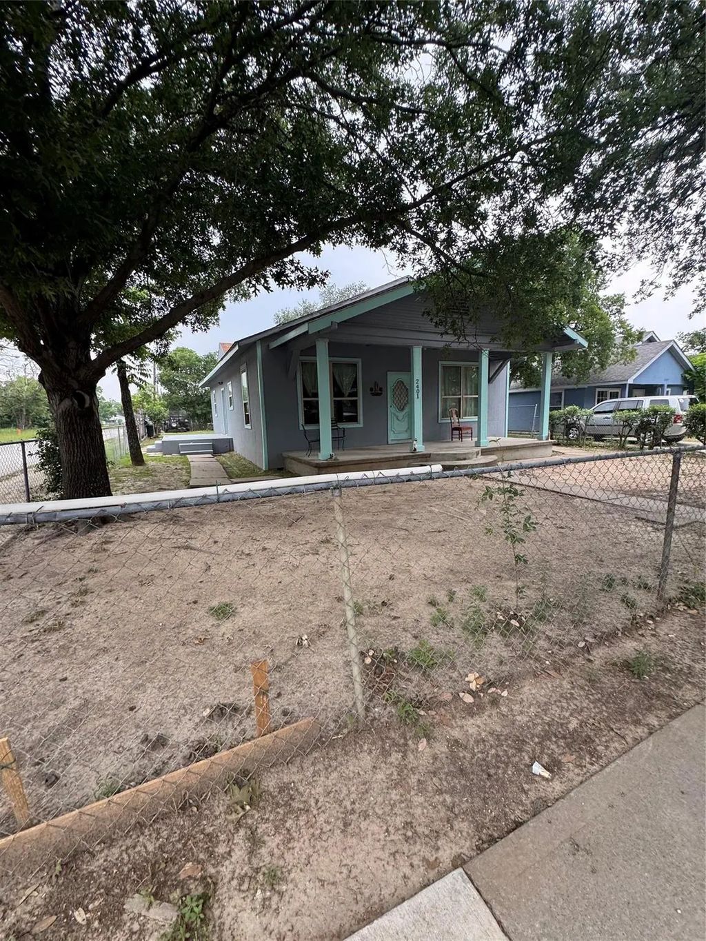 2401 Ingersoll Street, Dallas