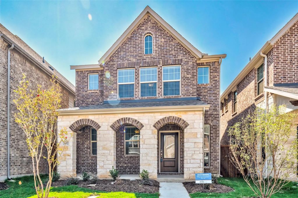 2652 Gateway Avenue, Corinth