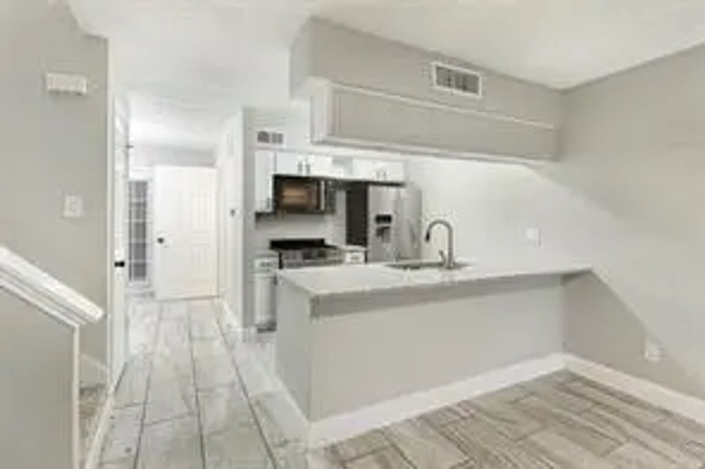 9524 Military Parkway 4001, Dallas