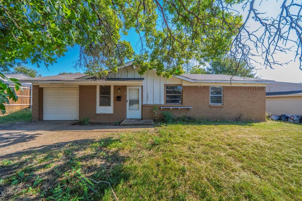 6624 Sebring Drive, Dallas