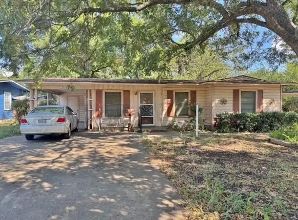 231 W Orange Street, Duncanville