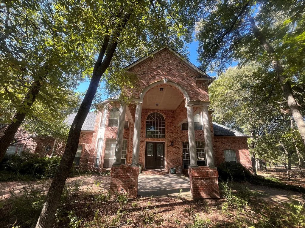 341 Rolling Oaks Ridge, Cedar Hill