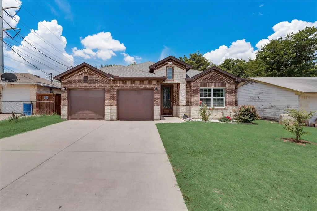 2126 Spikes Street, Grand Prairie