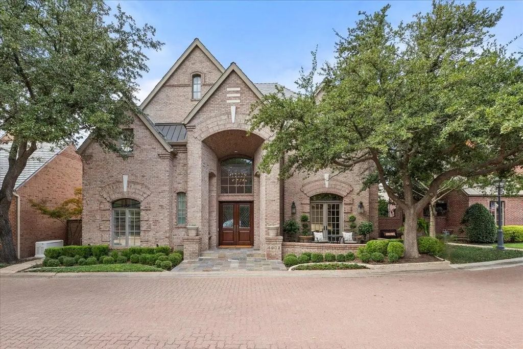 4907 Westbriar Drive, Fort Worth