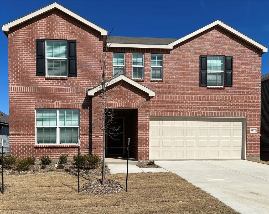 1917 Blackbrush Drive, Royse City