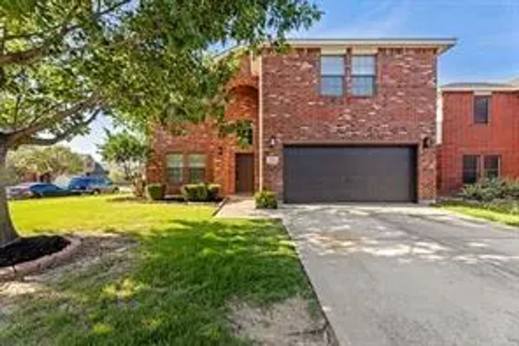 4416 Blooming Court, Fort Worth