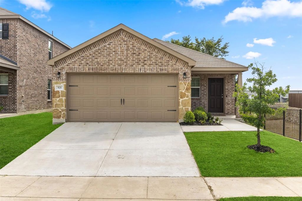 521 Manchester Street, Van Alstyne