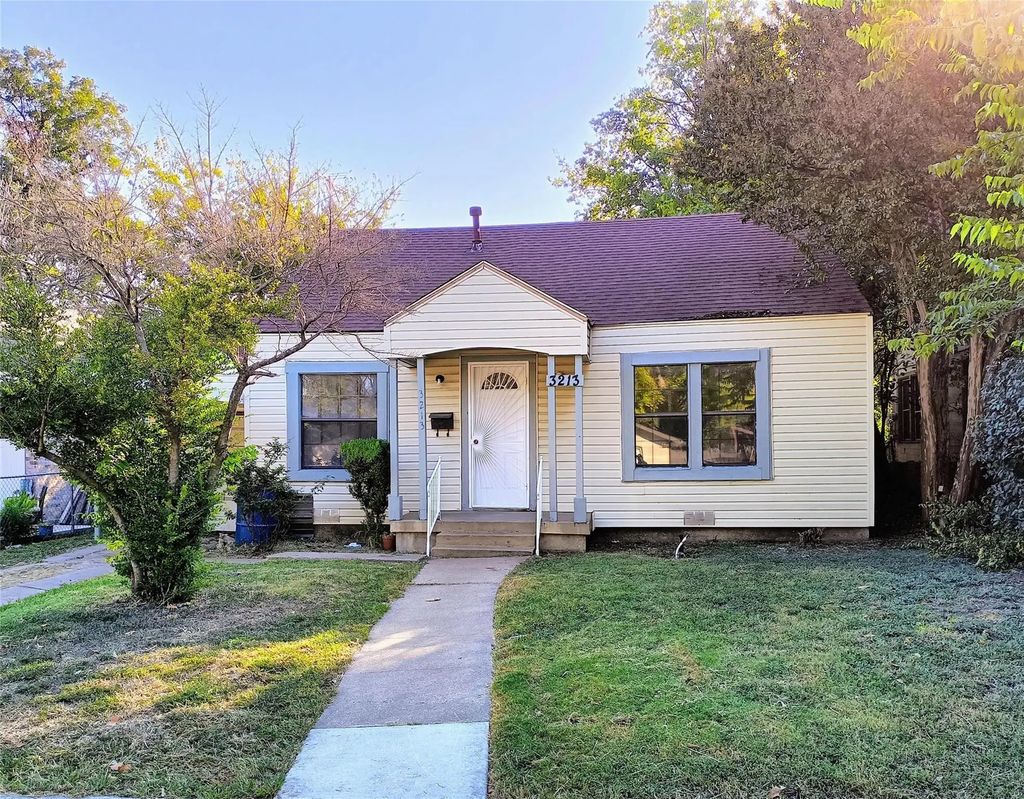 3213 8th Avenue, Fort Worth