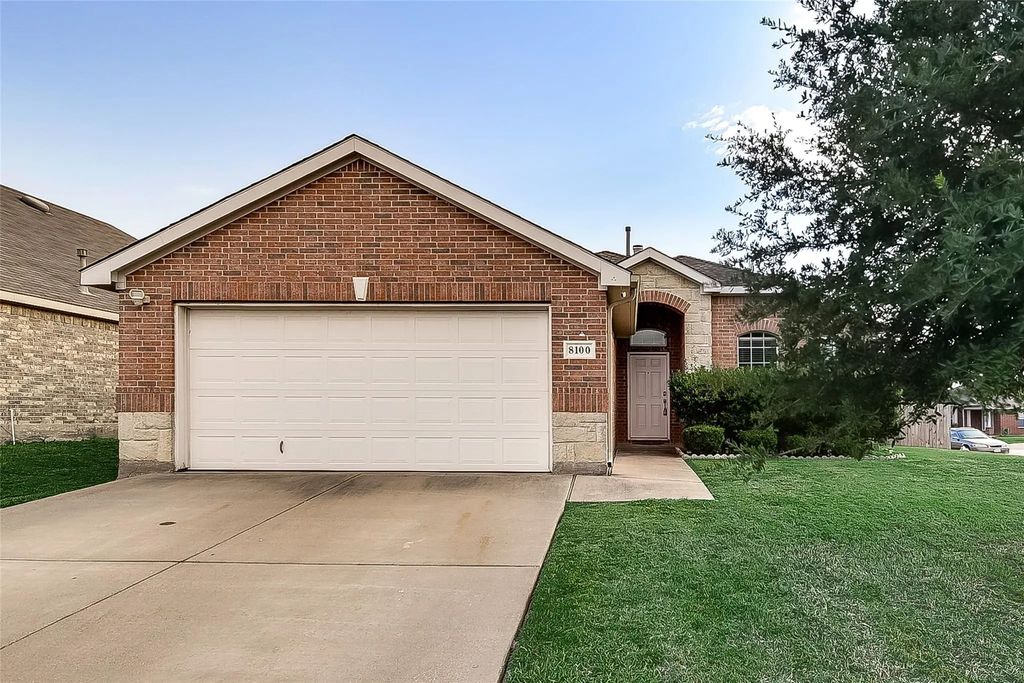 8100 Tierra Del Sol, Arlington