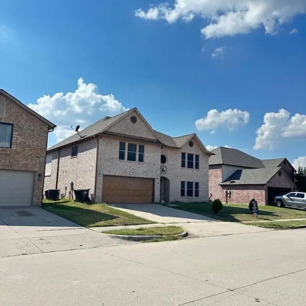 7108 Port Phillip Drive, Arlington
