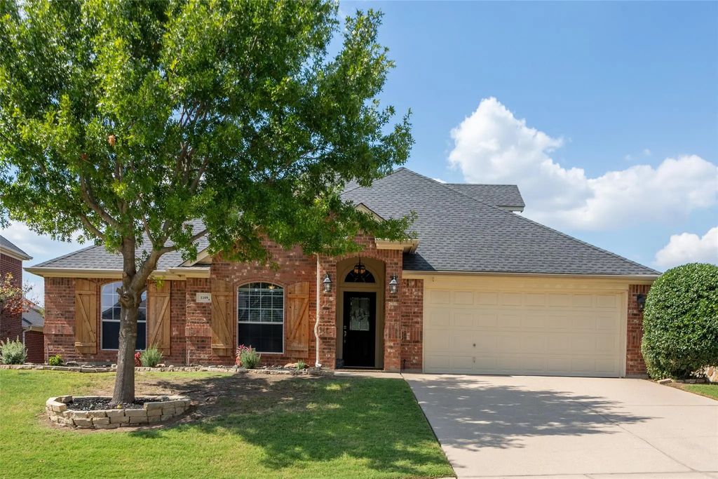 1109 Linden Drive, Burleson
