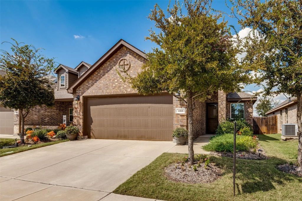 105 Mojave Way, Red Oak