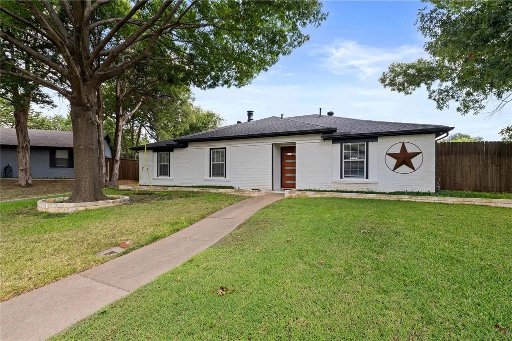 1610 Lime Leaf Court, Duncanville