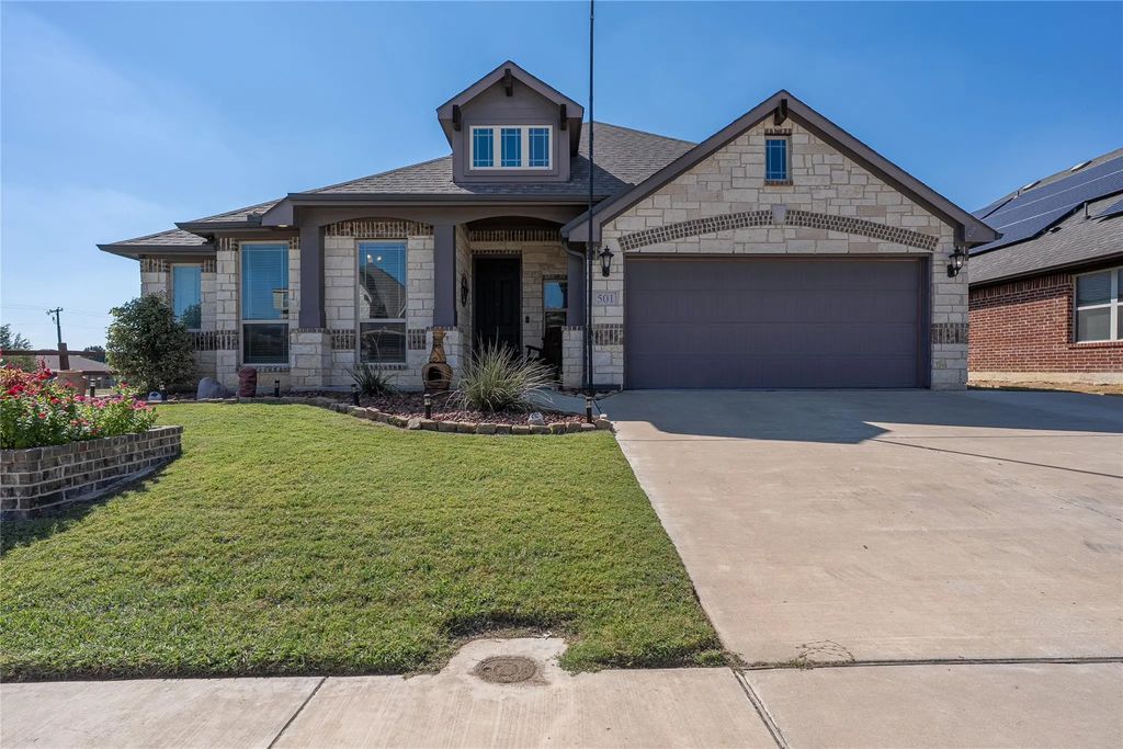 501 Lakeview Drive, Alvarado