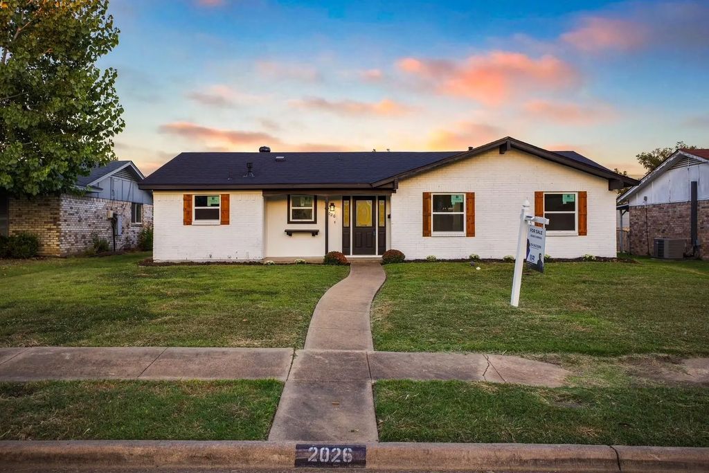 2026 Lamont Drive, Garland