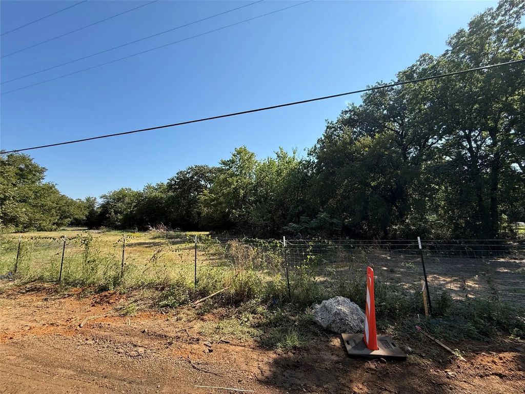 S Hook Street, Hickory Creek