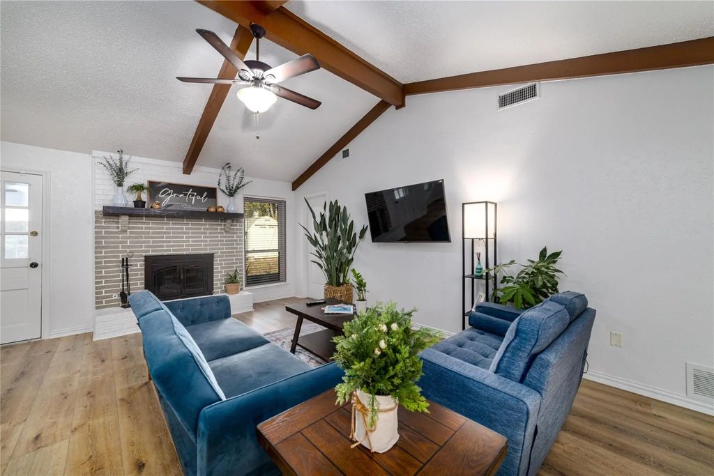 2613 Quail Valley, Irving