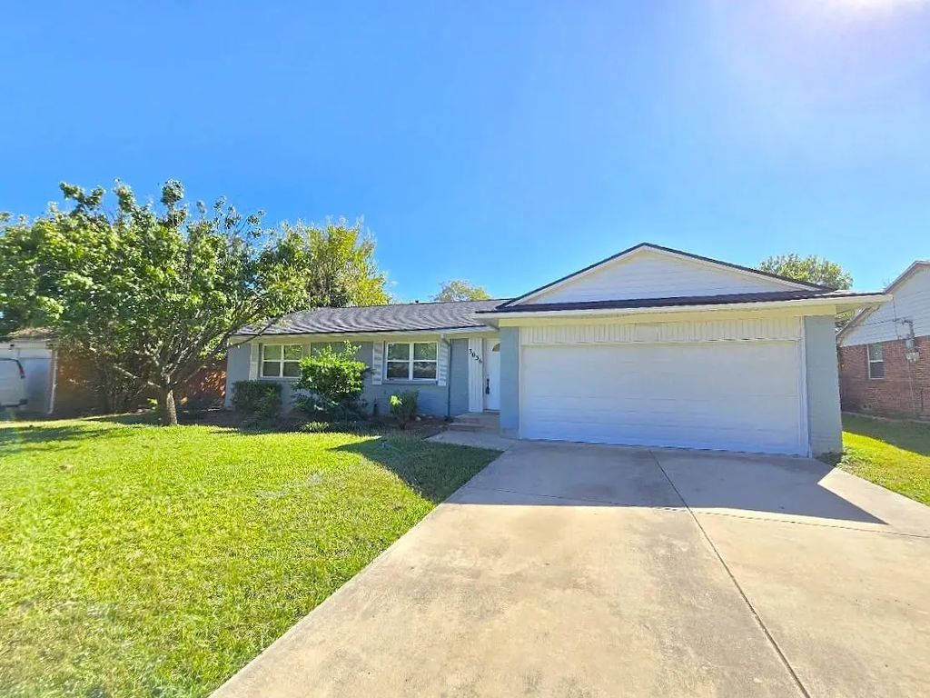 3036 Candlewick Lane, Farmers Branch