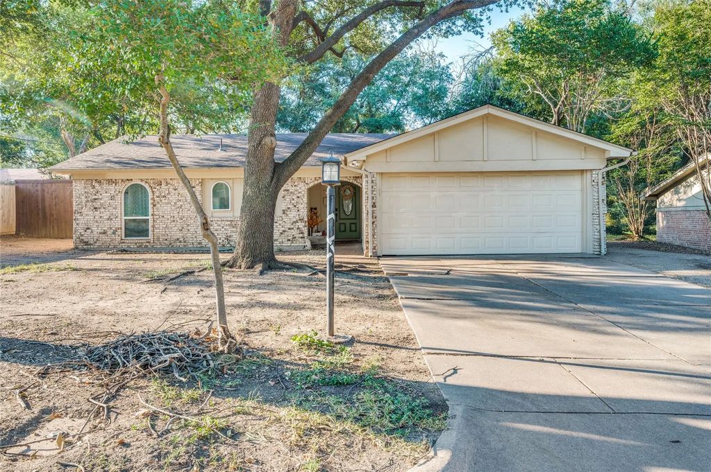 7809 Kermit Avenue, Fort Worth