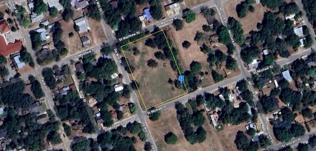 218 De Witt Street, Gonzales