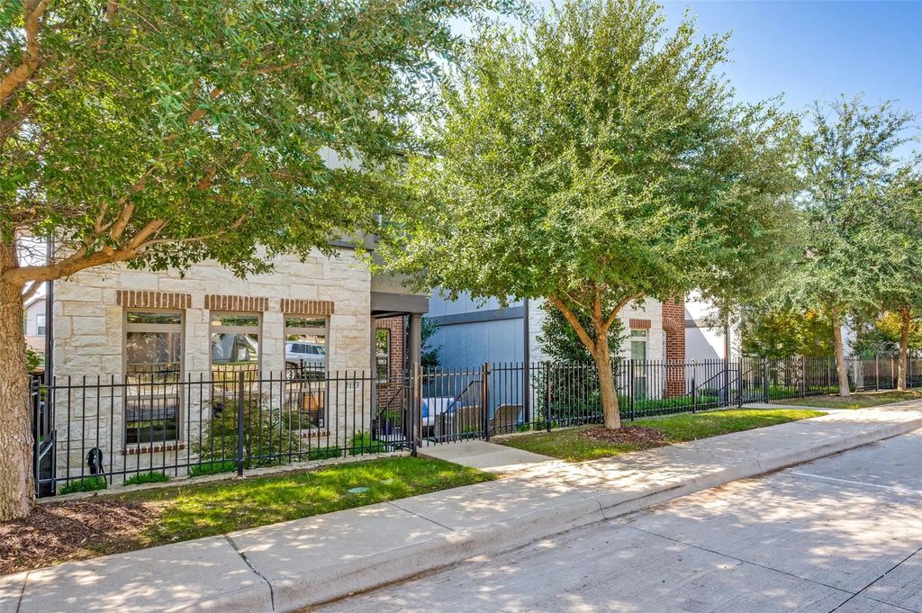7153 Copperleaf Drive, Dallas