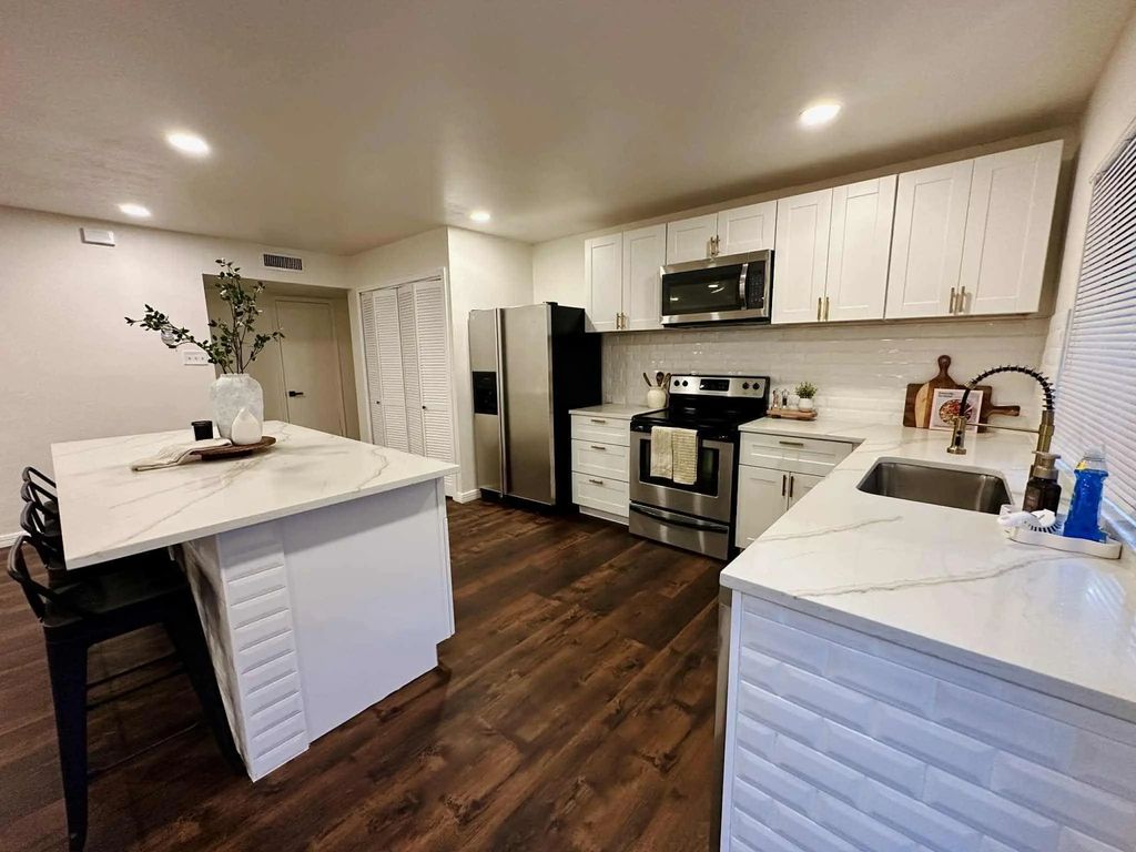 1120 Brownwood Drive, Lewisville