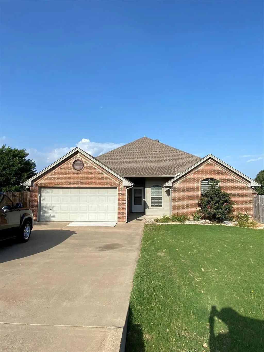 2702 Drift Court, Granbury