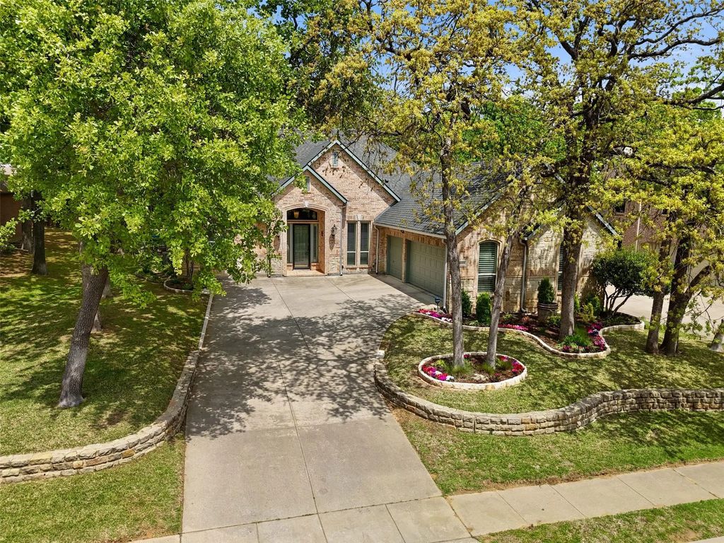 3005 Enchanted Oaks Circle, Corinth