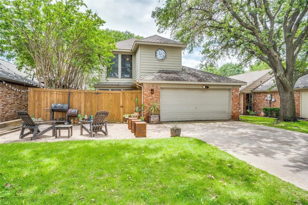 4008 Rive Lane, Addison