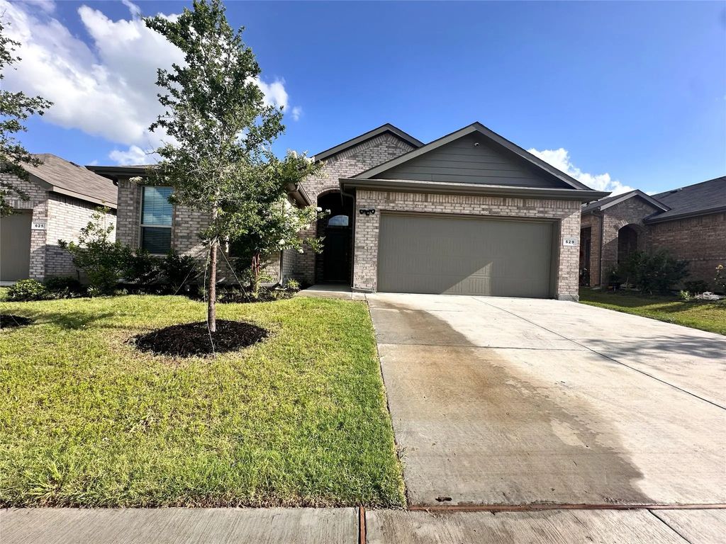 629 Blacktail Drive, Fort Worth