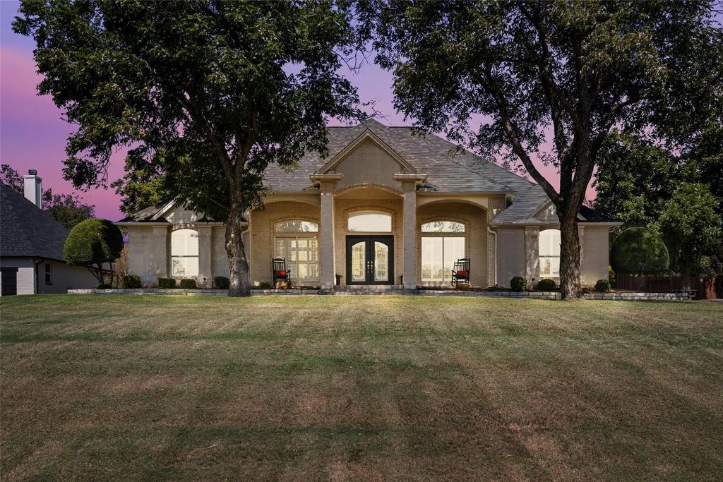 9707 Ravenswood Road, Granbury