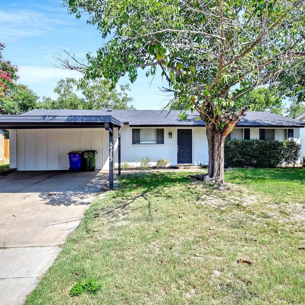 5713 Bowling Drive, Watauga